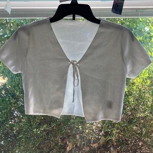 Cute white cropped tie up cardigan!